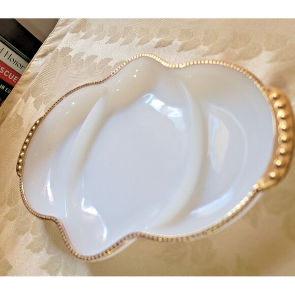 Vintage AH Fire-King White Glass 11" 3-Part Divided Relish Dish with Gold Trim - Picture 3 of 16